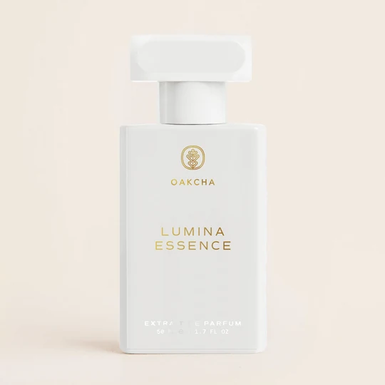 Oakcha Lumina Essence